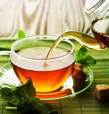 THE HEALTH BENEFITS OF TEA