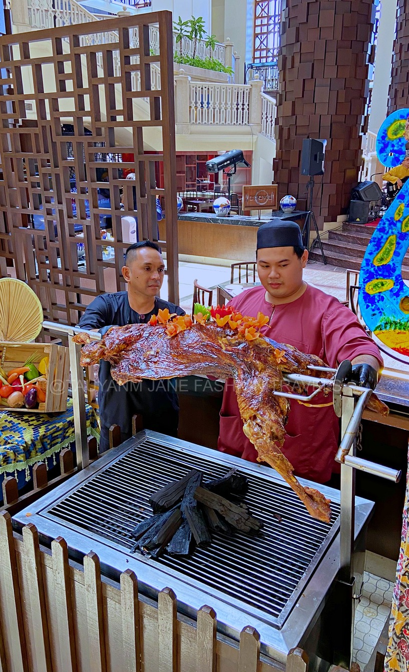 sheraton imperial hotel, malaysia blogger, travel blogger, travel writer, ramadan raya, food buffet, filipino blogger, top blogger, writer, tauyanm, jane fashion travels, kol influencer, ladies who online, blog